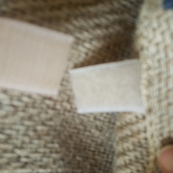 ☆Burlap Tote☆ - Picture 7 of 8